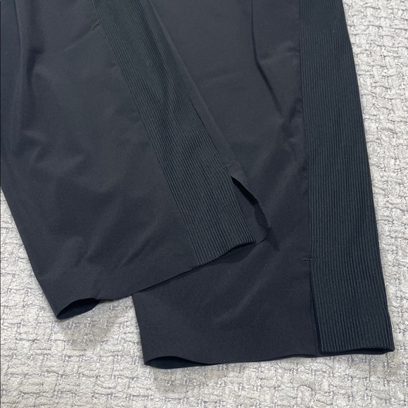 Athleta Womens Brooklyn Ankle Pants Ribbed Side Black Size 6 - Picture 3 of 15